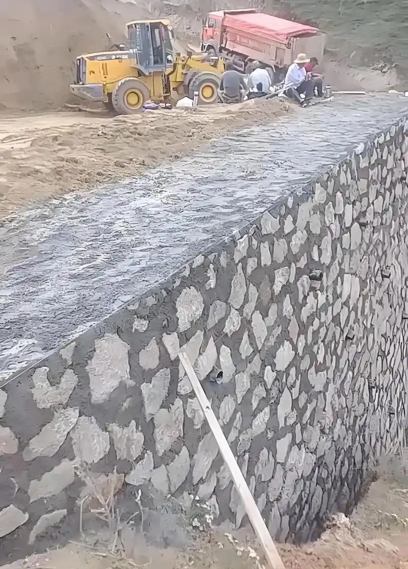 无锡锡山区边坡加固